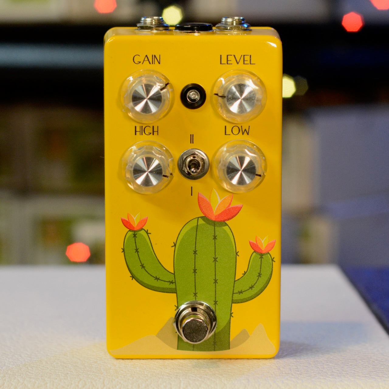 FOAZZ Boss FZ-2 Fuzz Clone yellow, face