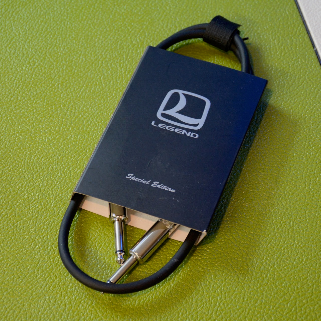 Speaker cable
