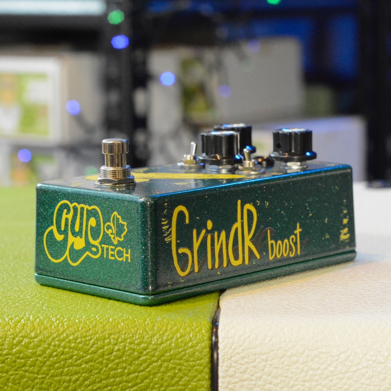 GrindR Douche Edition