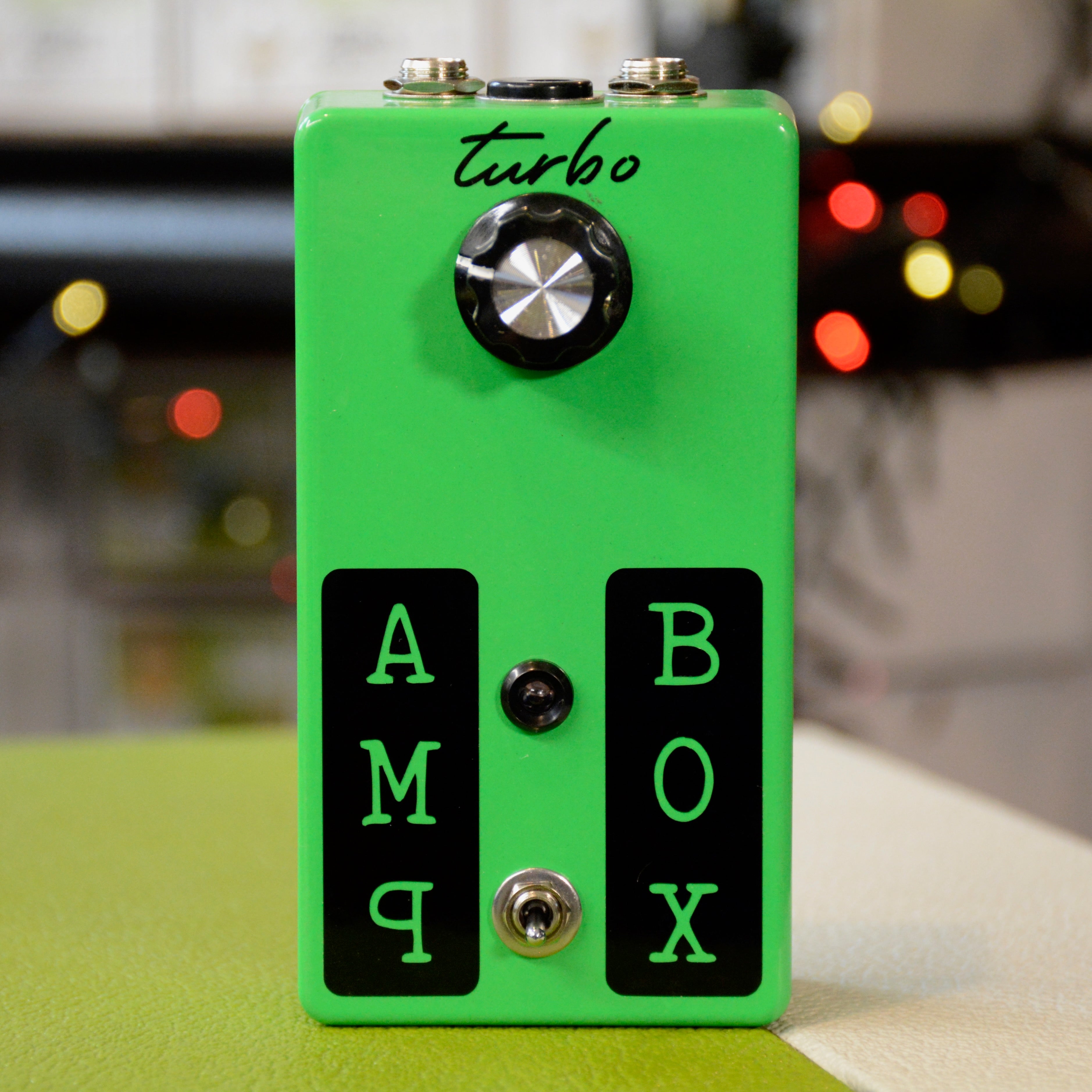 Amp Box Turbo - 2.5 W