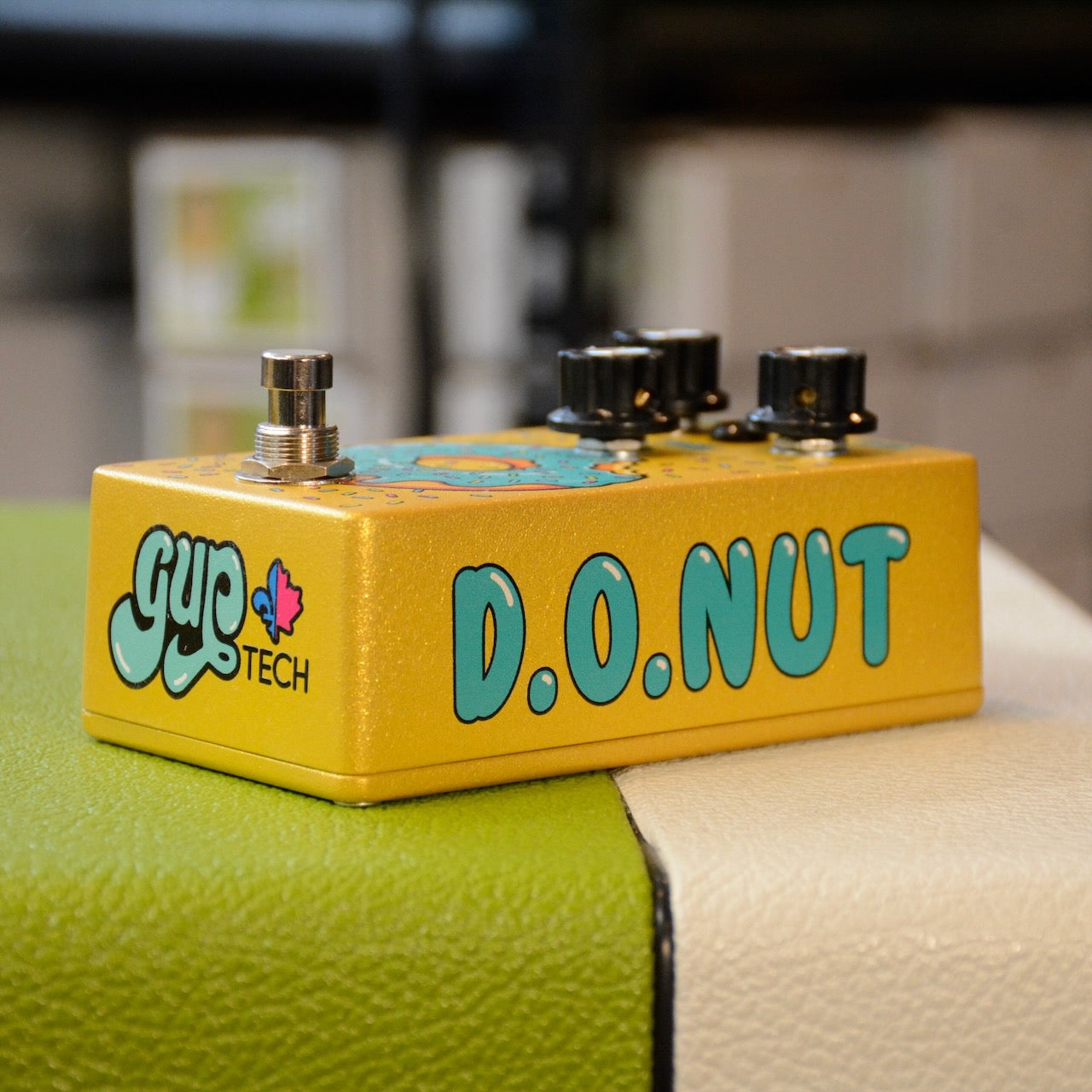 DOnut Distortion-Overdrive (hommage à la Hot Cake)
