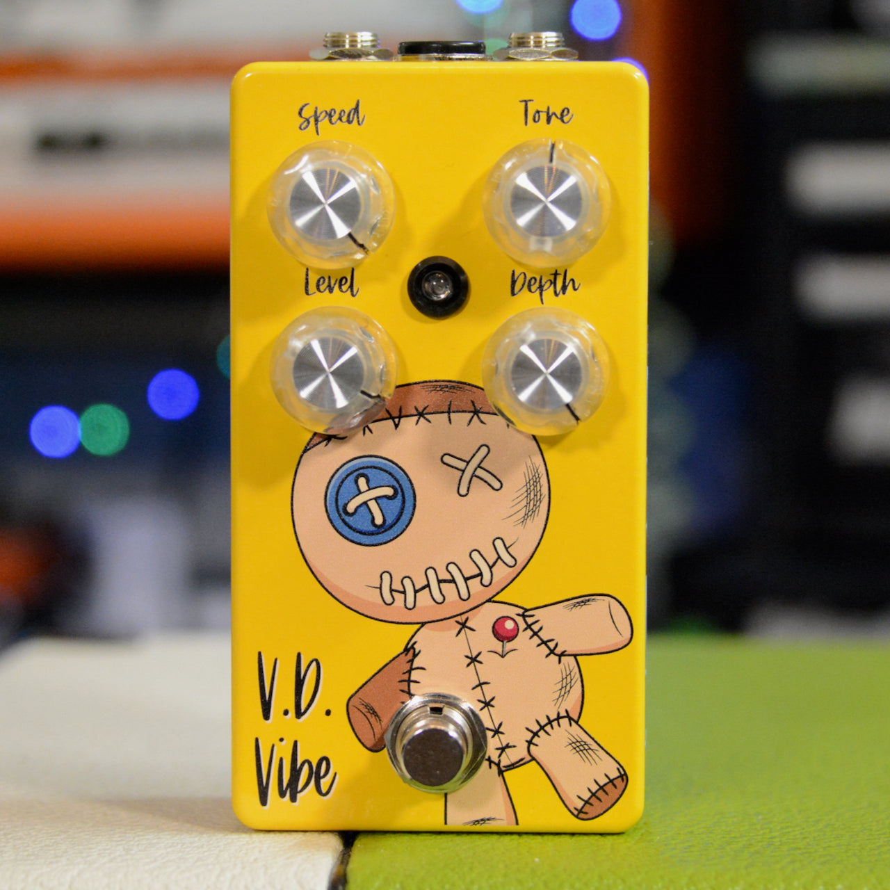 Voodoo Doll Univibe