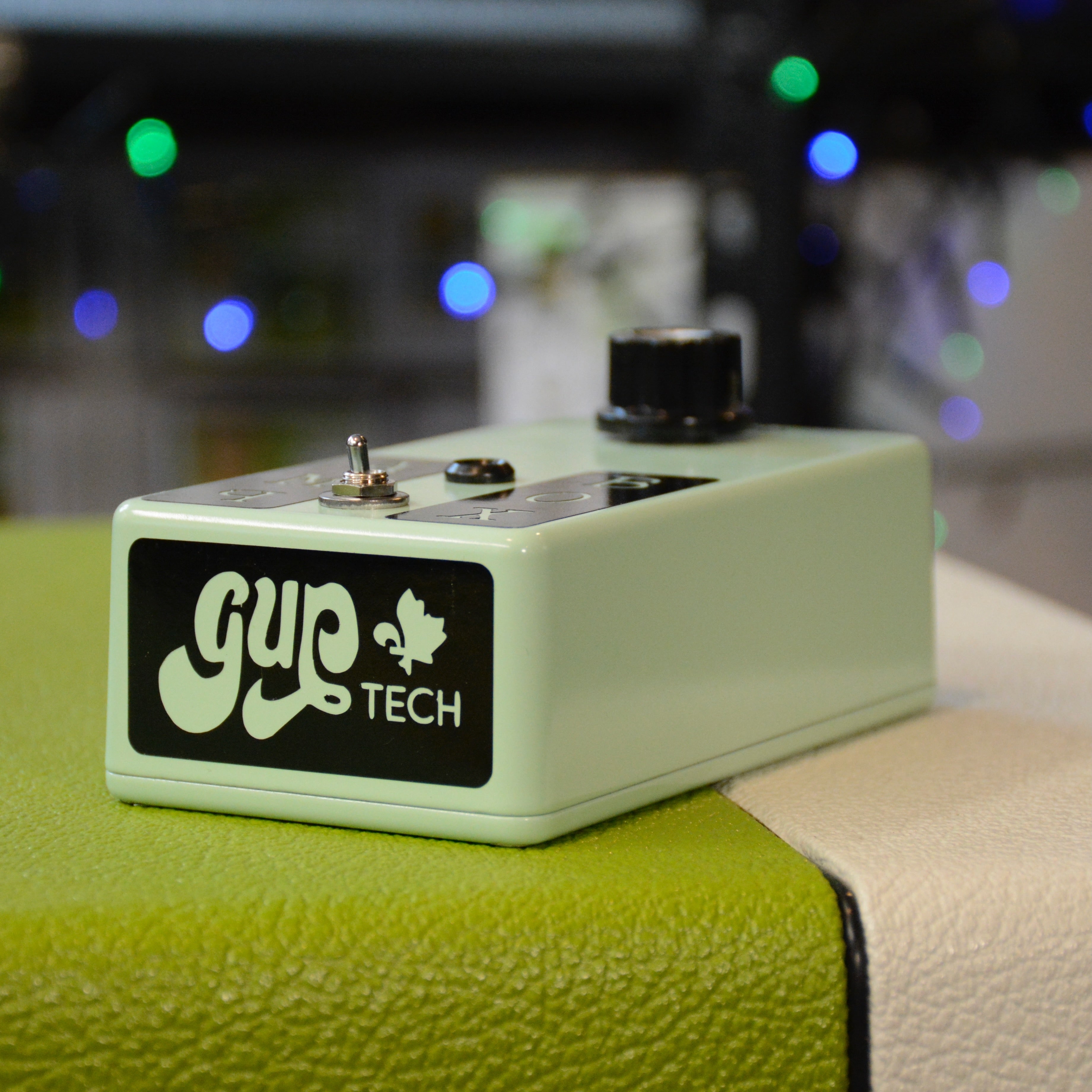 Amp Box Turbo - 2.5W Amp Box