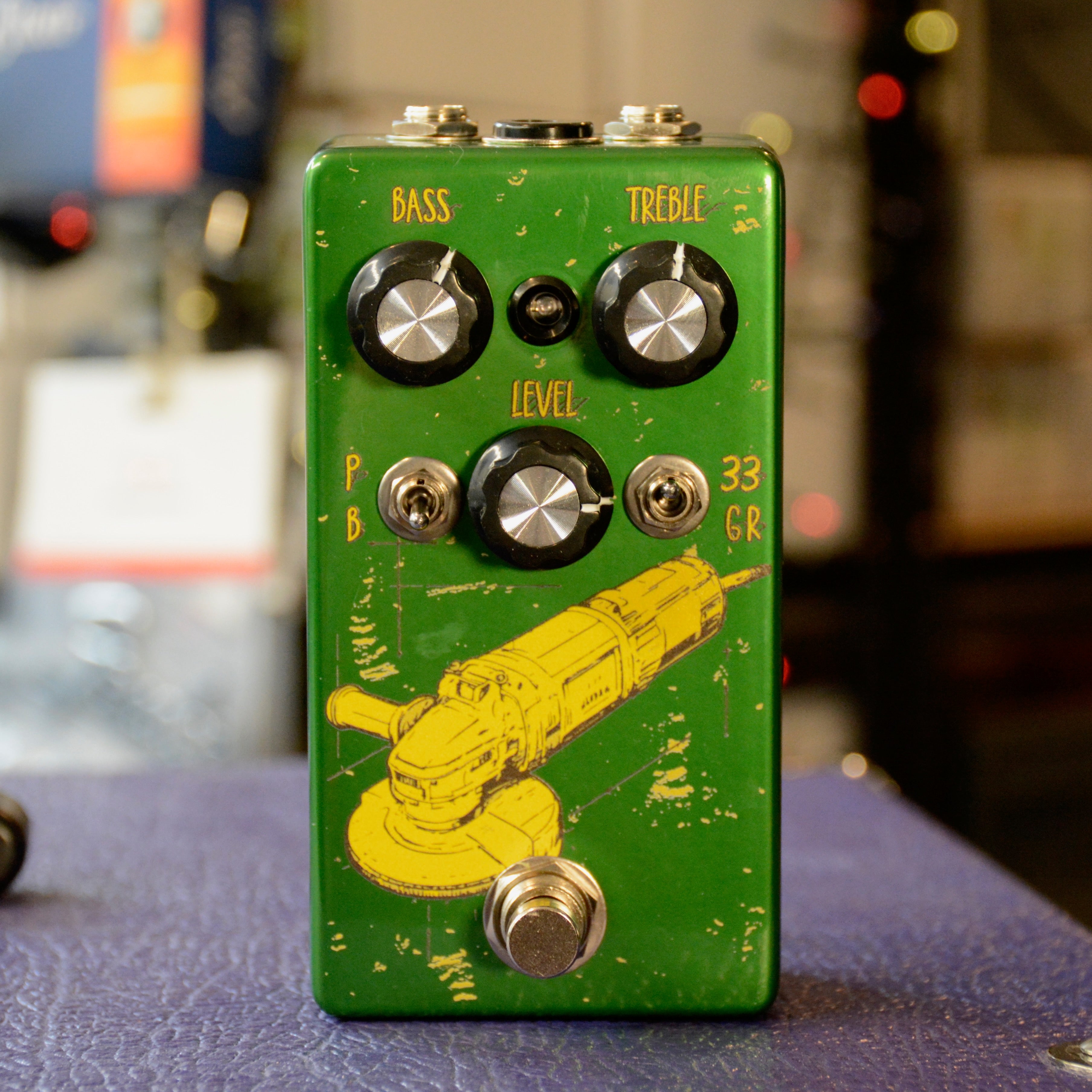 GrindR Douche Edition