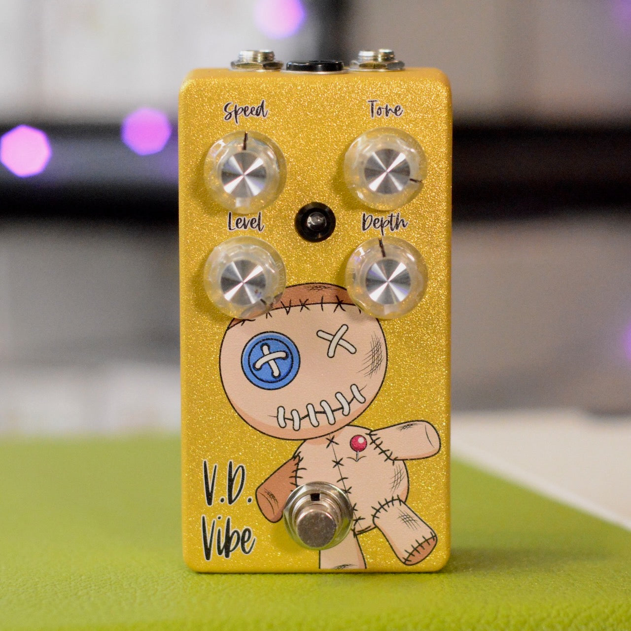 Voodoo Doll Univibe - Gold Rush Edition