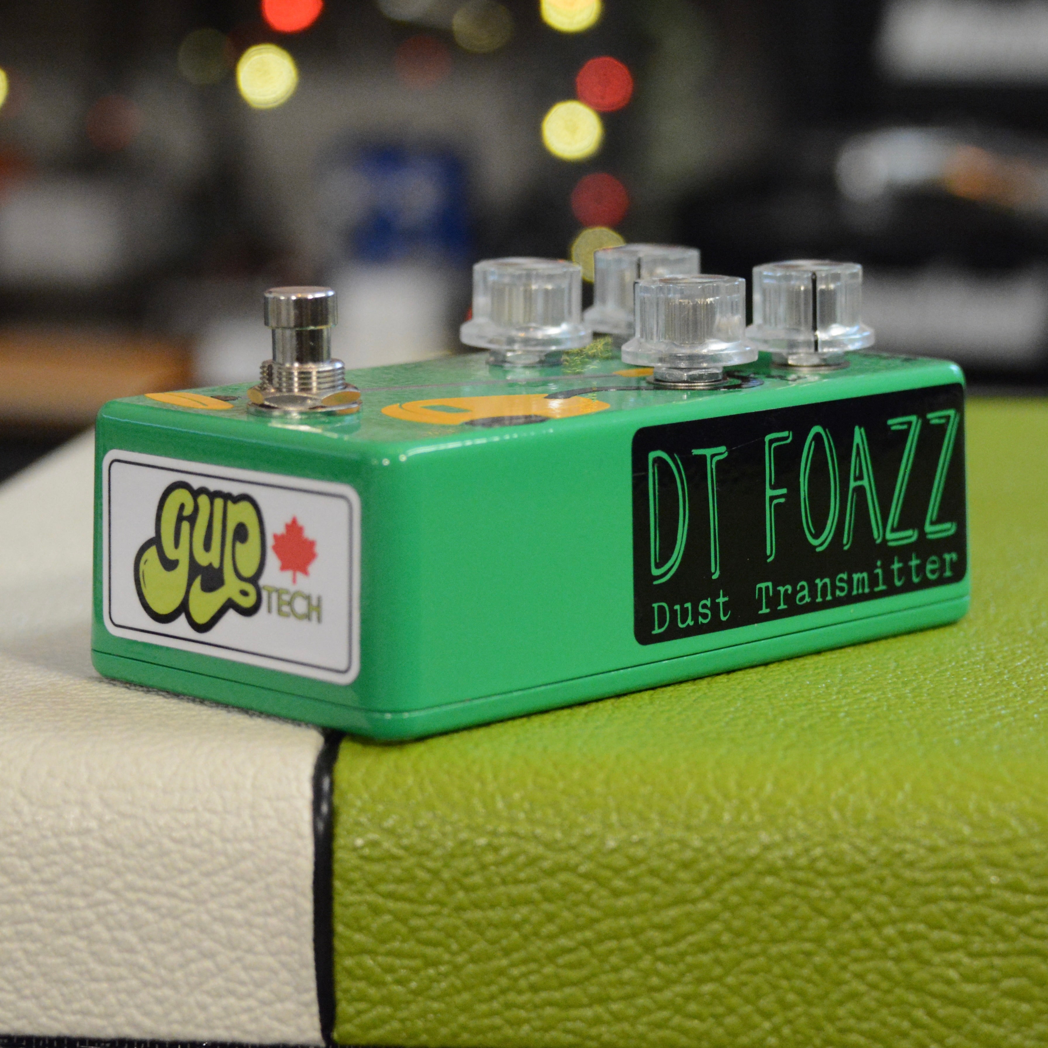 Dust Transmitter Foazz